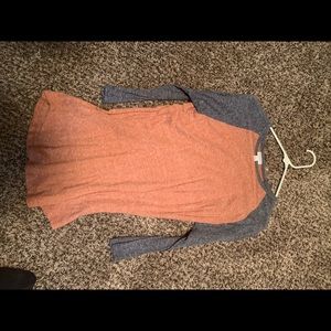 women’s lularoe shirt